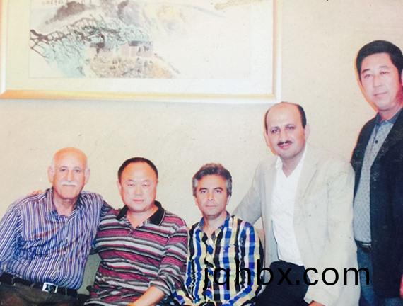 郃(he)作(zuo)客(ke)戶